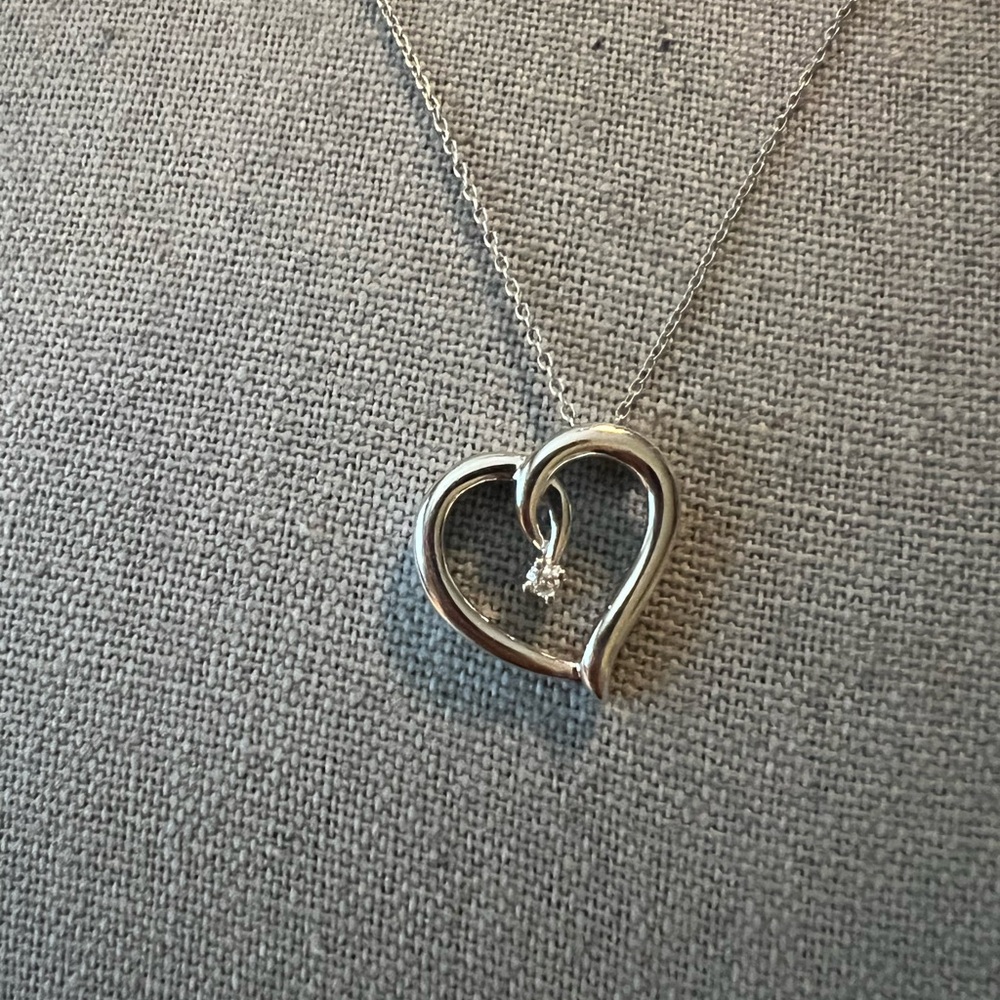 Genuine Diamond .925 Silver Heart Pendant Necklace